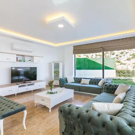 Islamlar Sleeps 4 With Pool Air Con And Wifi Villa *