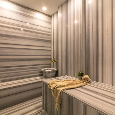 Villa Islamlar Sleeps 4 With Pool Air Con And Wifi